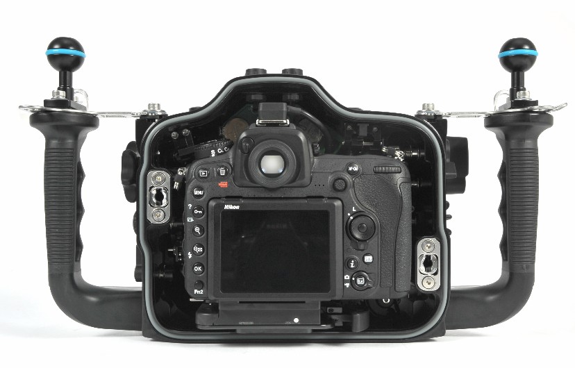NA-D500 back side trigger