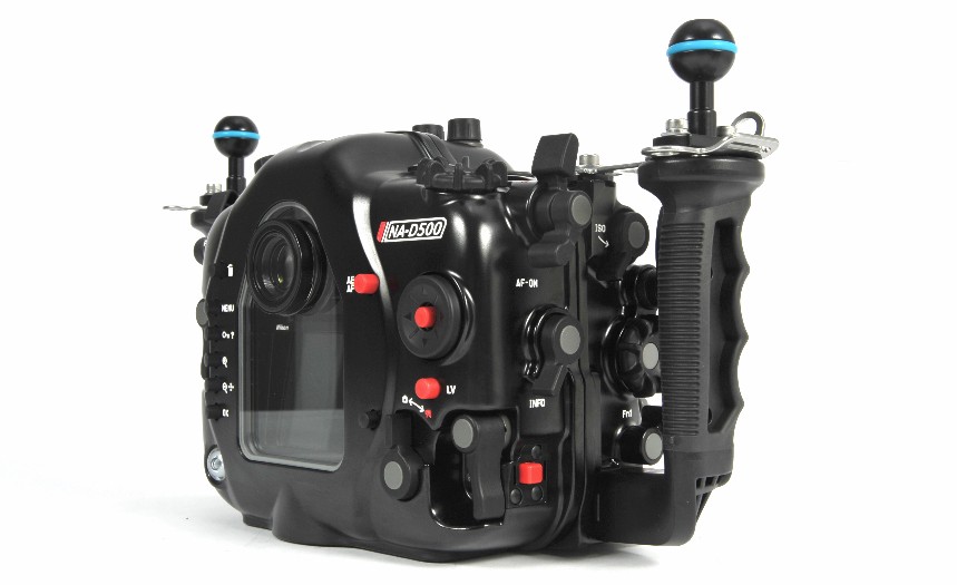 NA-D500 right back side